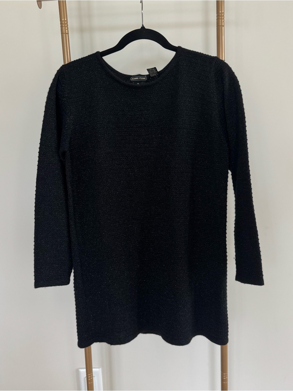 JEANNE PIERRE Black Long-Sleeve Textured Knit Dress